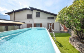 Gorgeous Apartment In Rogno With Private Swimming Pool, Can Be Inside Or Outside
